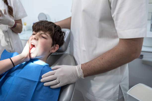 Best Broken Tooth Emergency  in Bellevue, WI